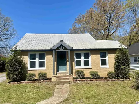 900 Mayfield Hwy, Benton, KY 42025