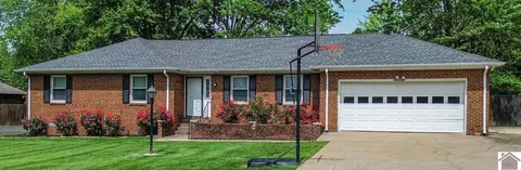 135 Willowick Trl, Paducah, KY 42003