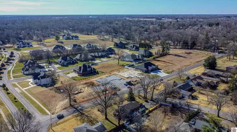 Westwood, Paducah, KY 42001