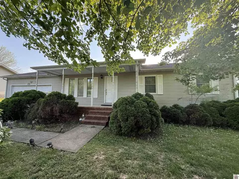 1405 N 16th St, Murray, KY 42071