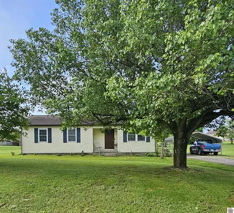 505 Chestnut St, Eddyville, KY 42038