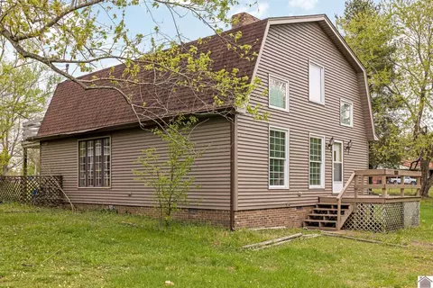4870 State Route 121, Mayfield, KY 42066