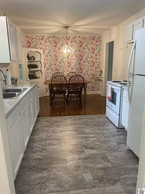 901 Olive St, Murray, KY 42071 photo 8