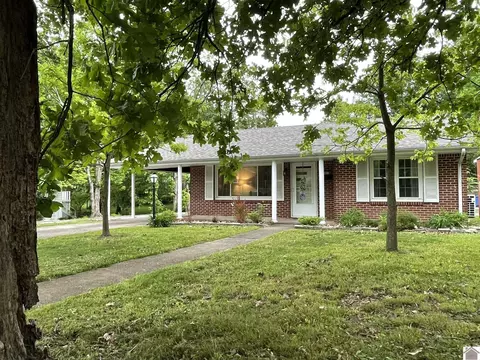 901 Olive St, Murray, KY 42071