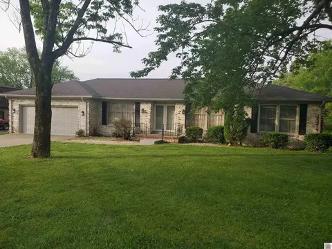 150 Lutes Rd, Paducah, KY 42001