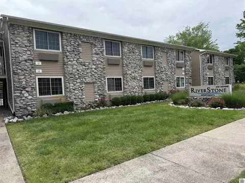 430 Adams St, Paducah, KY 42001