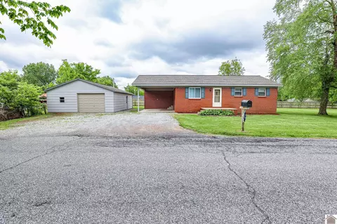1750 Lambert Dr, Paducah, KY 42003