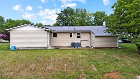 81 Windjammer Loop, Hardin, KY 42048 photo 2