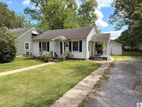2520 Clark St, Paducah, KY 42001