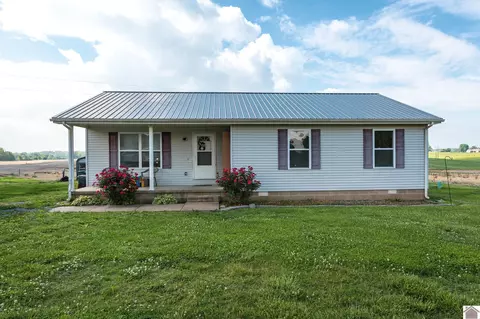353 State Route 1181, Bardwell, KY 42023