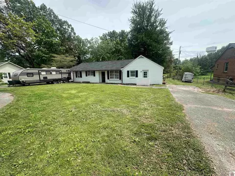 6130 Cairo Rd, Paducah, KY 42001