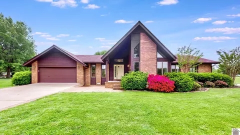 201 Orchard View Dr, Paducah, KY 42001