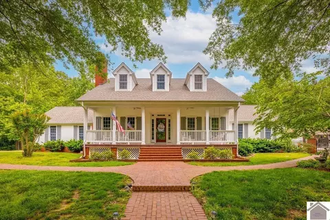 3892 Old Newburg, Murray, KY 42071