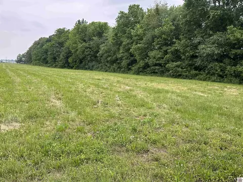 Commonwealth & Douthitt Drive, Mayfield, KY 42066