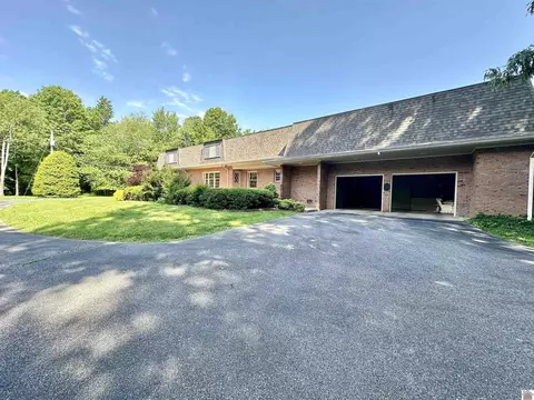 2227 W 94, Murray, KY 42071 photo 2