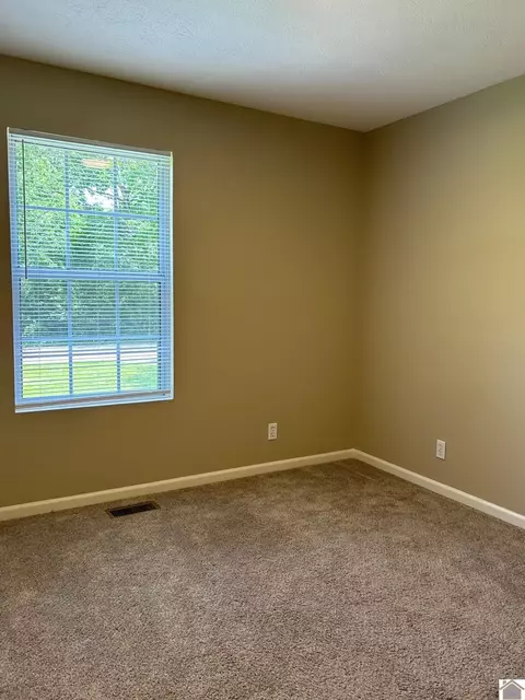 1602 Doran, Murray, KY 42071 photo 11