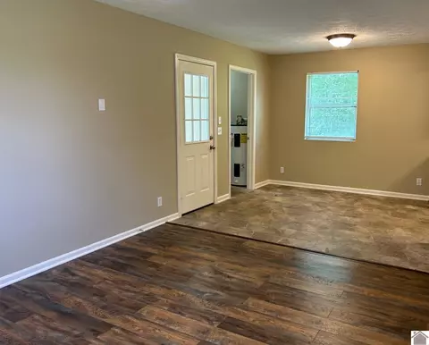1602 Doran, Murray, KY 42071 photo 6