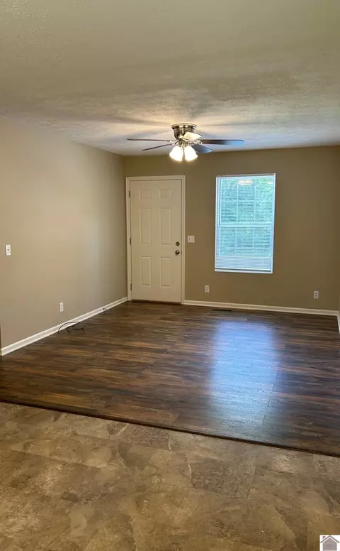 1602 Doran, Murray, KY 42071 photo 7