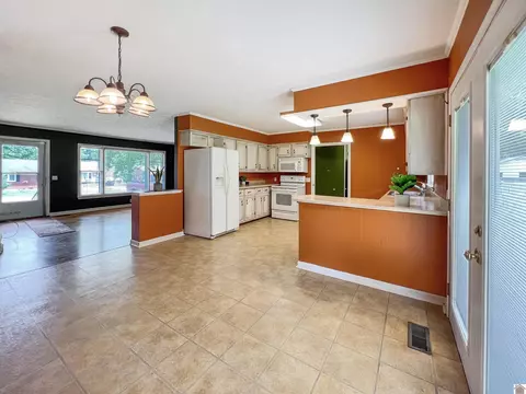 1715 Olive St, Murray, KY 42071 photo 8