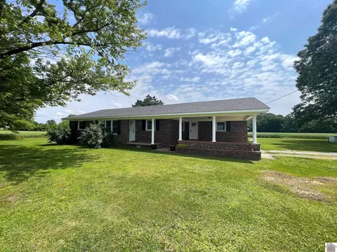 376 State Route 1382, Sedalia, KY 42079