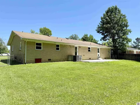 701 N 18th St, Murray, KY 42071 photo 16