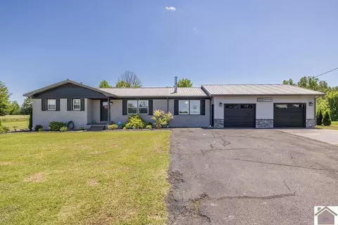 1379 Dunaway Ln, Boaz, KY 42027