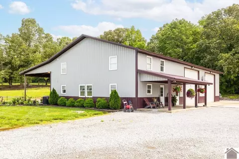674 Cecil Sigler Rd, Fredonia, KY 42411