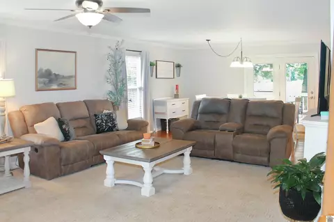 756 Utterback, Murray, KY 42071 photo 5