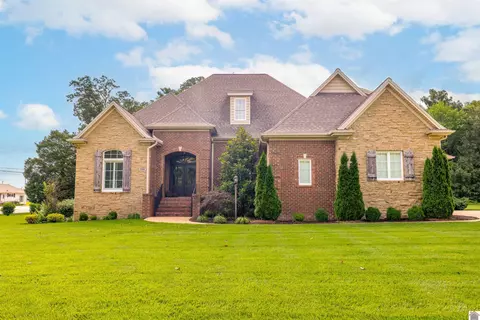 2098 Deerhaven Ln, Paducah, KY 42001