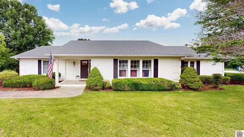 131 West, Paducah, KY 42003