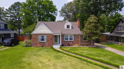 2539 Jefferson St, Paducah, KY 42001