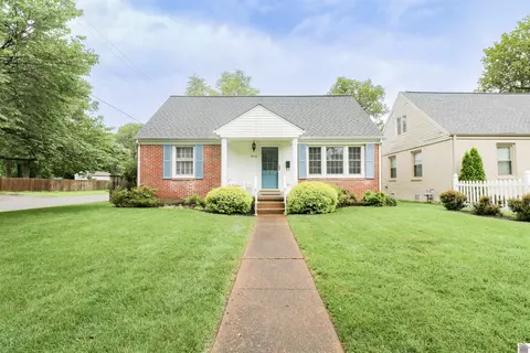 2567 Clay St, Paducah, KY 42001