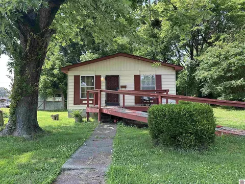 1225 Harrison St, Paducah, KY 42001