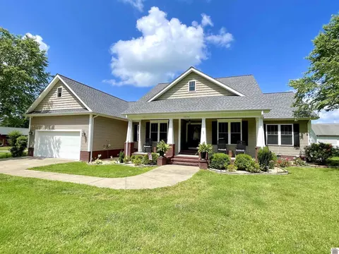 1514 Martin Chapel, Murray, KY 42071