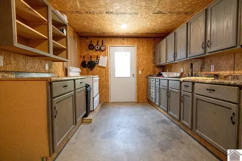 1435 Cherry Corner Rd, Murray, KY 42071 photo 13