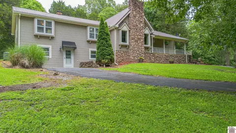 107 Lanes End Dr, Gilbertsville, KY 42044