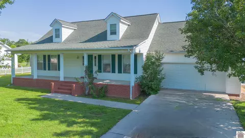 170 Heather Ln, Benton, KY 42025
