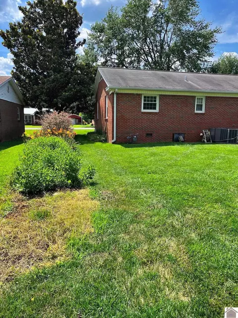 802 N 20th, Murray, KY 42071 photo 28