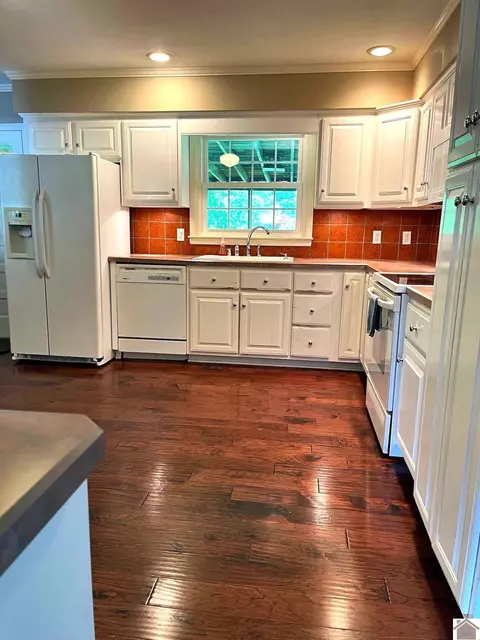 802 N 20th, Murray, KY 42071 photo 7