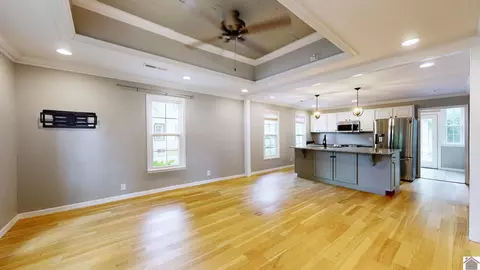 1008 Olive, Murray, KY 42071 photo 4