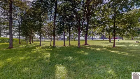 4214 Byars Rd, Hazel, KY 42049 photo 4