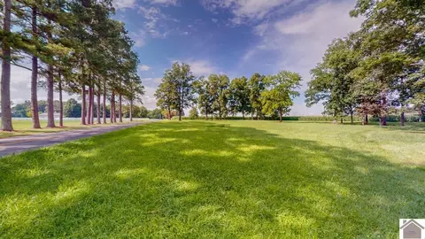 4214 Byars Rd, Hazel, KY 42049 photo 7