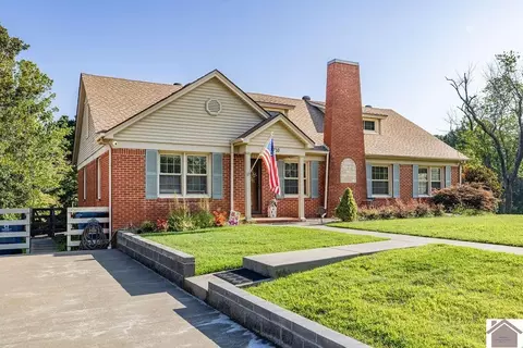 710 Vine St, Murray, KY 42071 photo 2