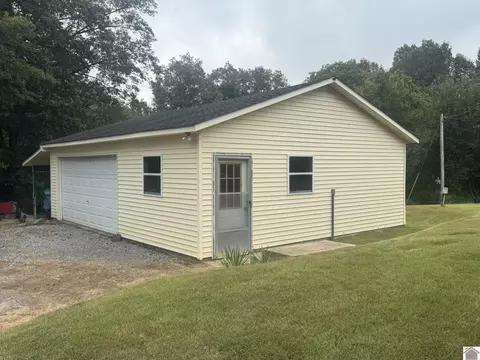 1868 Lowes Rd, Cunningham, KY 42035 photo 5