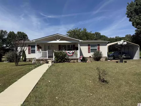 820 3rd St, Hazel, KY 42049 photo 27