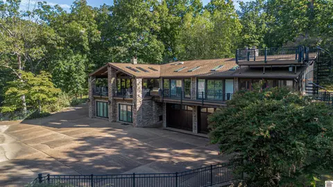 164 Yopp Rd, Kuttawa, KY 42055