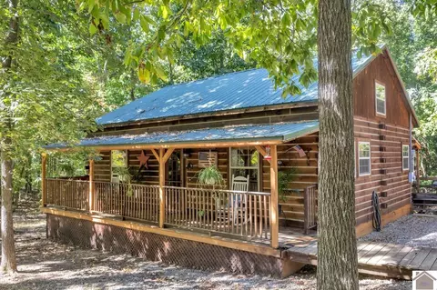96 Dogwood Cv, Cadiz, KY 42211