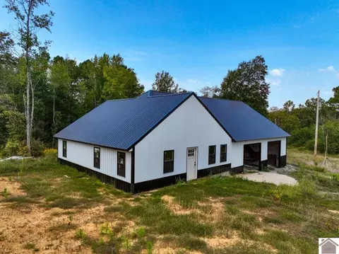 77 Lancaster Rd, Murray, KY 42071 photo 8