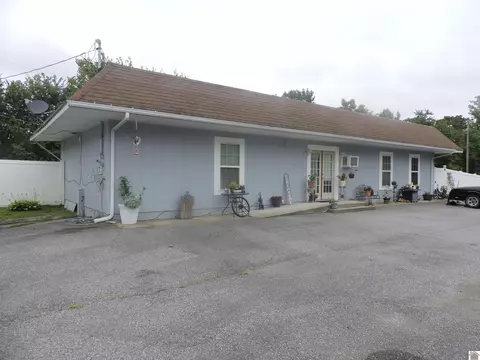 7945 Old Us Hwy 45, Paducah, KY 42001