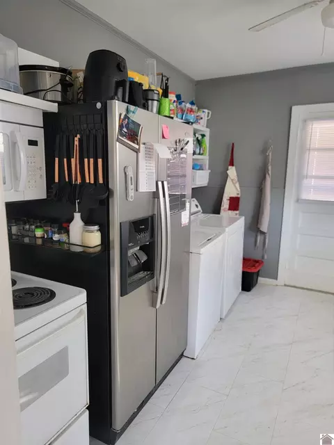 301 E St, Benton, KY 42025 photo 5